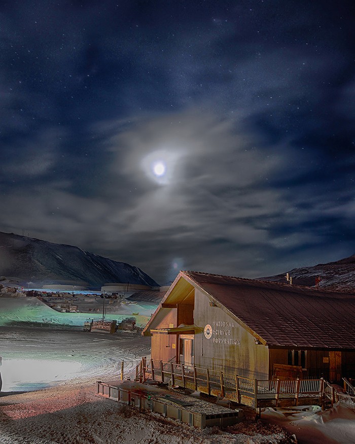 Антарктида в фотографиях Девена Стросса