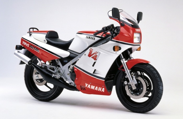   Yamaha RZ500N 1985    