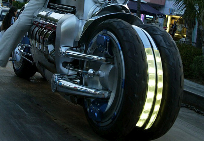 Dodge Tomahawk 