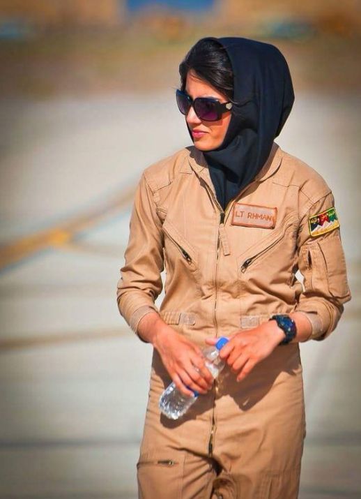 Единственная женщина-пилот ВВС Афганистана