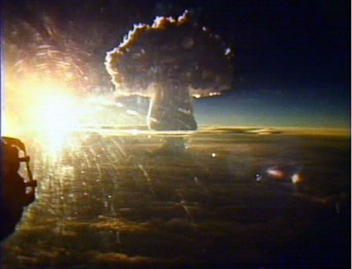 5 самых мощных ядерных взрыва, снятых на камеру