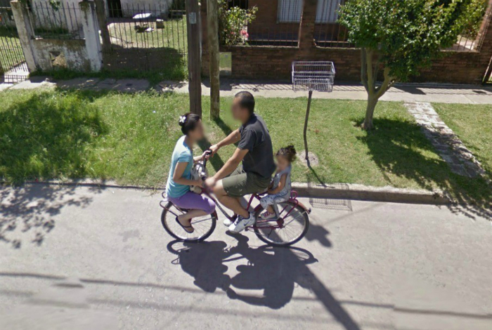    Google Street