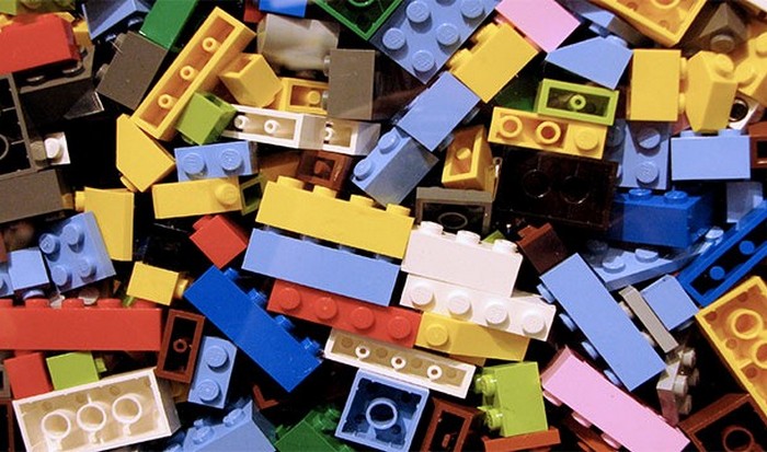 10   Lego