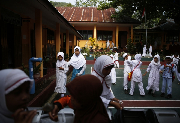 Кадры повседневной жизни в Индонезии