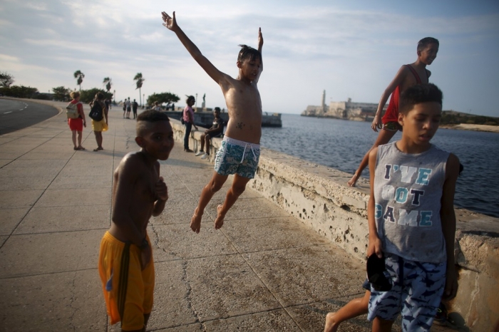 Кадры жизни людей на Кубе