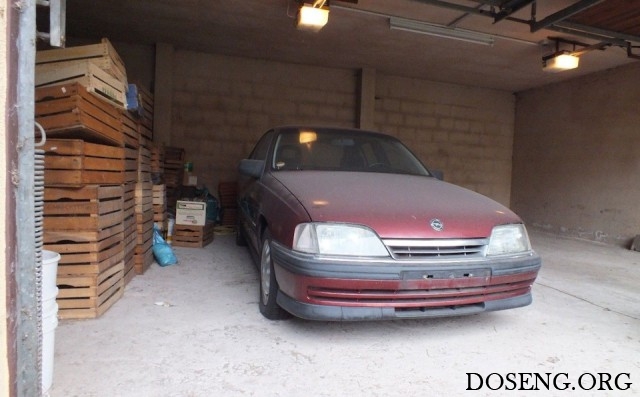 Opel Omega 1992    705    