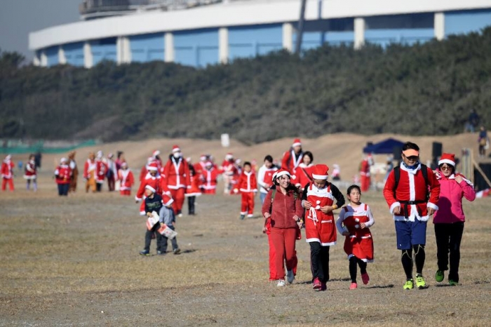  Tokio Santa Run