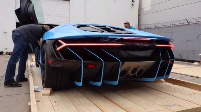   Lamborghini Centenario