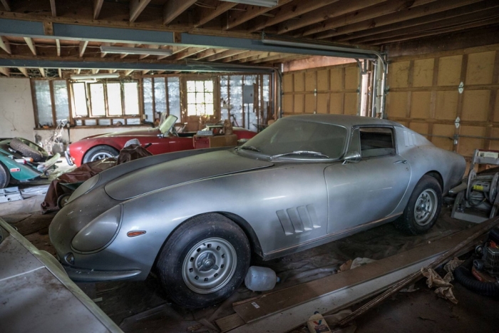 Ferrari 275 GTB  Shelby Cobra  $38      