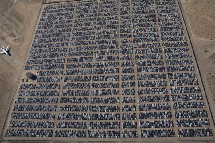     300 000 Volkswagen  Audi