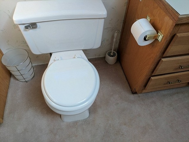 Странный и нелепый дизайн туалетов