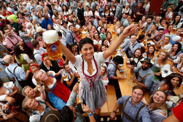 Октоберфест 2018: народные гулянья и реки пива