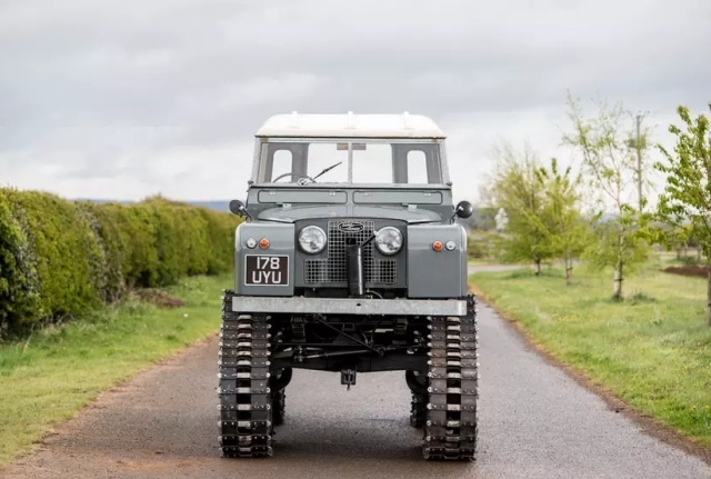   Land Rover Series II  Cuthbertson