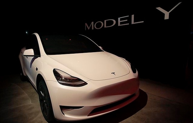 Tesla     Model Y