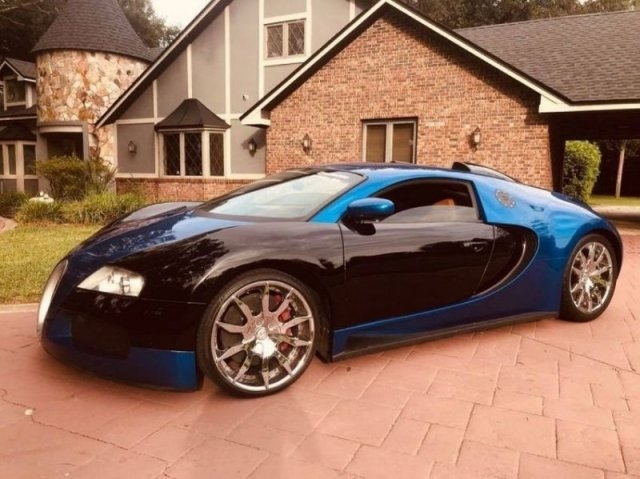 "Bugatti Veyron"   20   