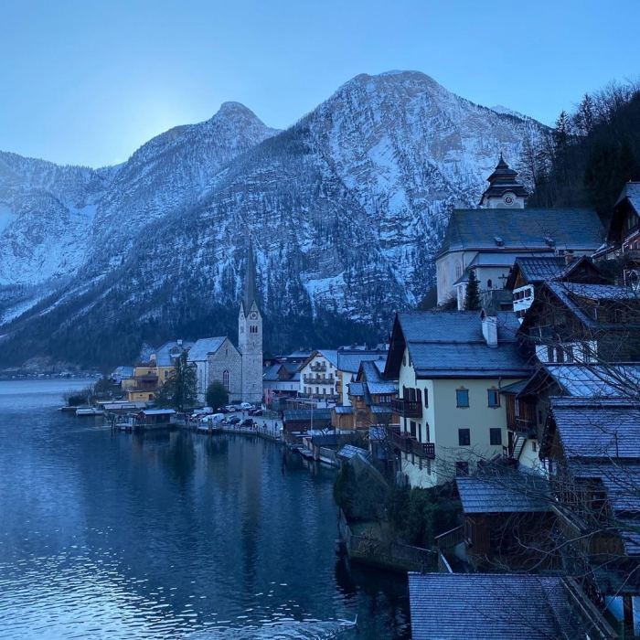 Инстаграмщики разрушают сказочный городок в Австрии