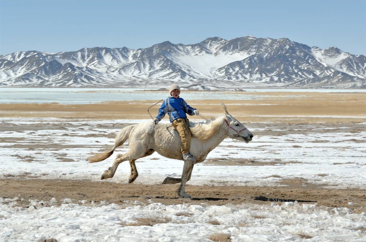 Монголия самое главное. Баруунсуу Монголия. Цаганур Монголия. Центральная Азия Монголия. Зуунэхараа Монголия.