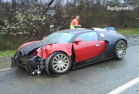 Новая потеря Bugatti Veyron (2 фото)