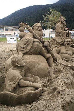 Выставска скульптур из песка