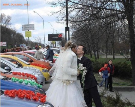 Самый длинный свадебный кортеж (12 фото и видео)